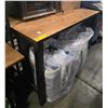 Image 2 : Kitchen Island - From Movie Set Dec