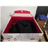 Image 3 : 3 hat boxes with assorted hats - Fedora & more