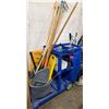 Image 2 : Rubbermaid Commercial Mobile Janitorial Cleaning Cart with Mops, Brooms, and Supplies