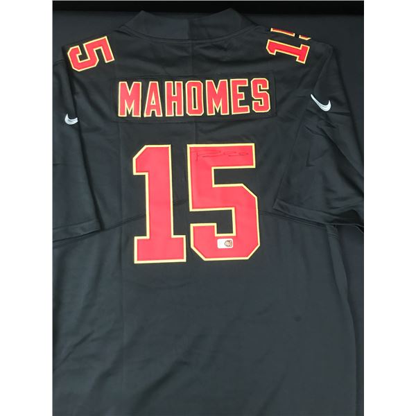 PATRICK MAHOMES SIGNED KANSAS CITY CHIEFS CUSTOM JERSEY - ELITE SPORTS COA