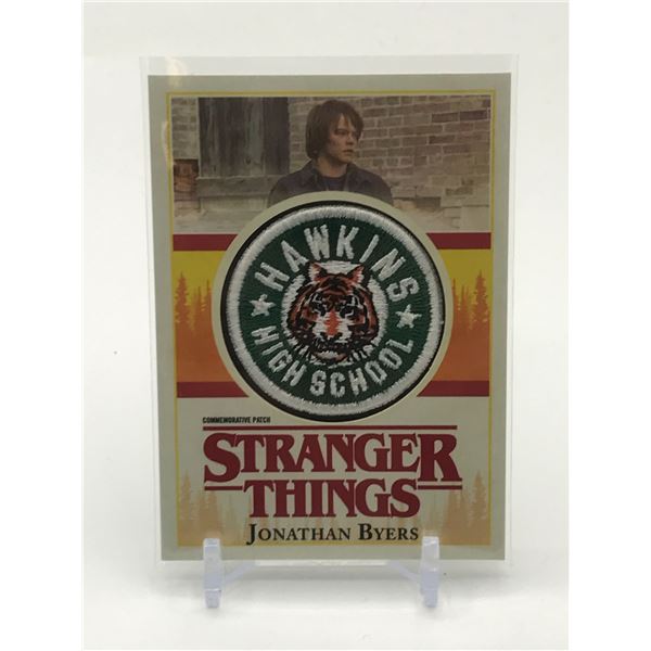 TOPPS STRANGER THINGS MEMORATIVE PATCH TRADING CARD - HAWKINS HIGH SCHOOL