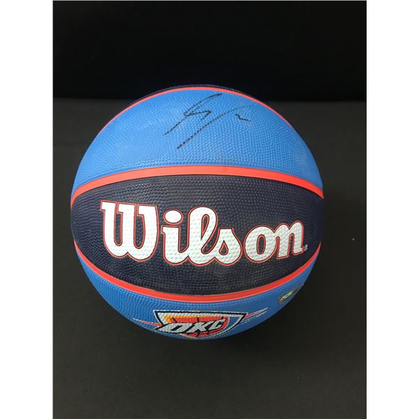 SHAE GILGEOUS ALEXANDER SIGNED BASKETBALL (ACE COA)