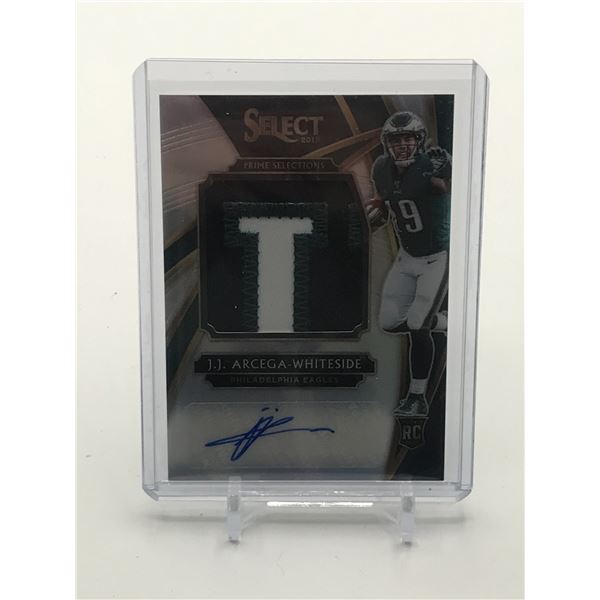 2019 PANINI SELECT FOOTBALL J.J ARCEGA WHITESIDE SIGNED PATCH ROOKIE TRADING CARD 04/49