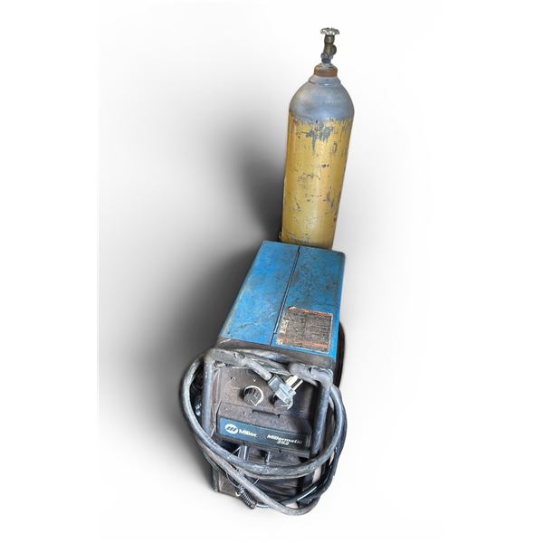 Miller Millermatic 252 MIG Welder with Gas Cylinder-SL No: 907321