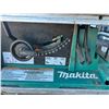 Image 4 : Makita 2704 10" Table Saw with folding stand