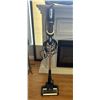 Image 2 : Shark Corded Stick Vaccum cleaner