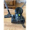 Image 7 : BISELL AeroSwift Compact Lightweight Bagless Corded Canister Vaccum Clearner