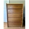 Image 2 : 4-Drawer wooden dresser-46"x31"x18'