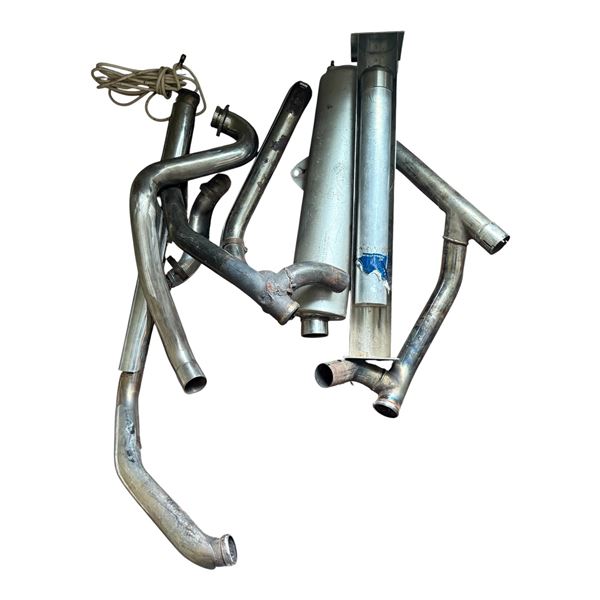 Group of Suzuki 02F0a OEM Exhaust Pipes & Muffler
