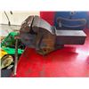 Image 2 : Heavy Duty Cast Iron Bench Vise No 6