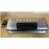 Image 2 : Cuisinart Stainless Steel Vacuum Sealer Machine