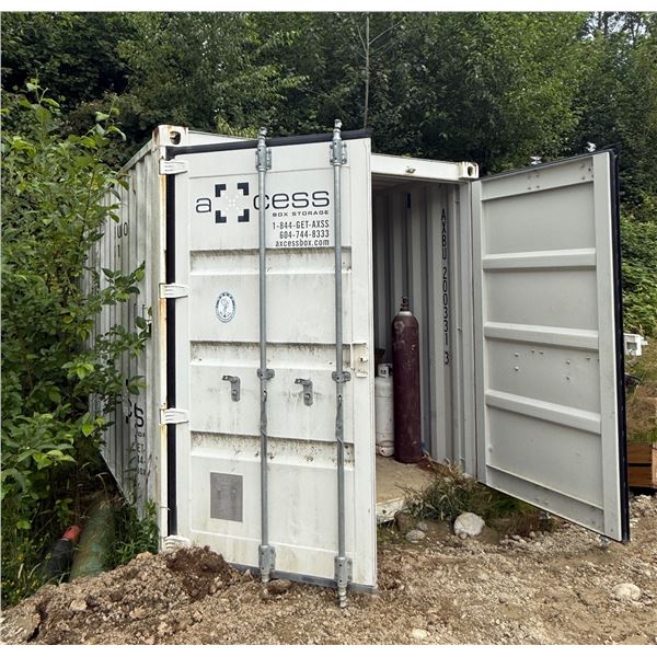 20 ft Smodified Shipping Container with electrical panel &lightining (Contents no included)