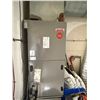 Image 3 : 40 ft High Cube Insulated Container with electrical panel & misc.