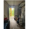 Image 8 : 40 ft High Cube Insulated Container with electrical panel & misc.