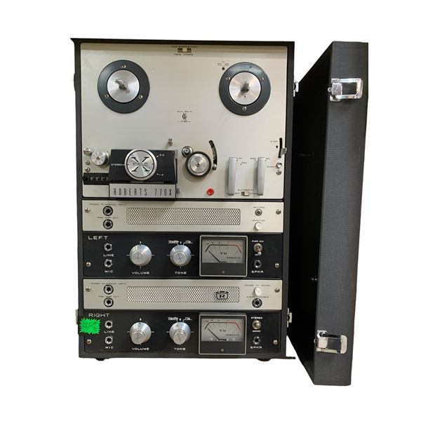 Akai Roberts Electronics Reel to Reel Tape Recorder , Made in Tokyo. Japan - Model 770X, Serial No E