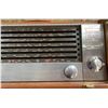 Image 5 : RCA Victor Strato-World 7-Band Portable Shortwave Radio - Model 3-BX-672