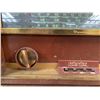 Image 2 : Hallicrafters World-Wide Transoceanic 8-Band Radio Receiver, Made in 1952 - Model TW-2000 (One Butto