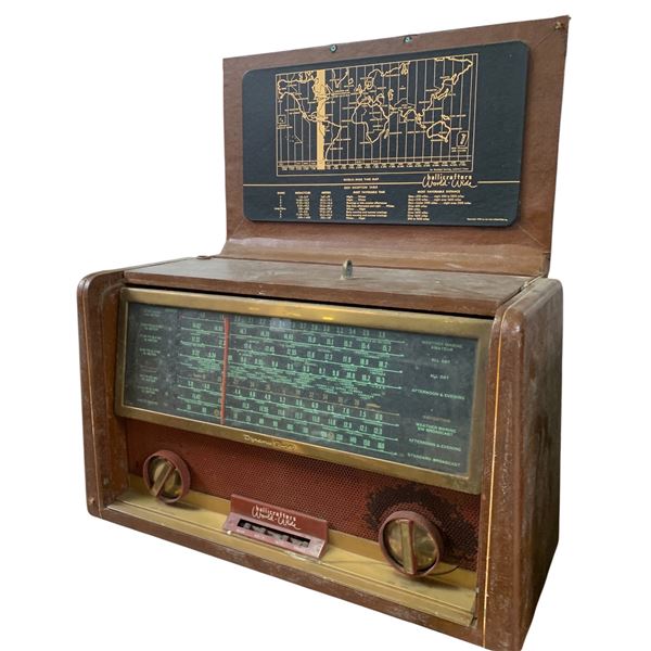 Hallicrafters World-Wide Transoceanic 8-Band Radio Receiver, Made in 1952 - Model TW-2001