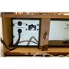 Image 8 : Leak Stereofetic FM Tuner, Made in England. London - Serial No 65601