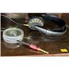 Image 4 : Vintage Over-Ear Headphones Lot (x3, unboxed)