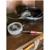 Image 6 : Vintage Over-Ear Headphones Lot (x3, unboxed)