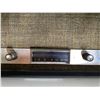 Image 3 : RCA Victor Twin Speaker Vintage AM Table Radio with Woven Grille