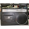 Image 2 : 2-Piece Lot: Citizen JTR-1146 FM/AM/SW Cassette Recorder and Transistor Cassette Recorder