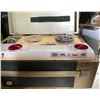 Image 2 : Daiwa Vintage Portable TReel-to-Reel Tape Recorder in Fabric-Covered Case