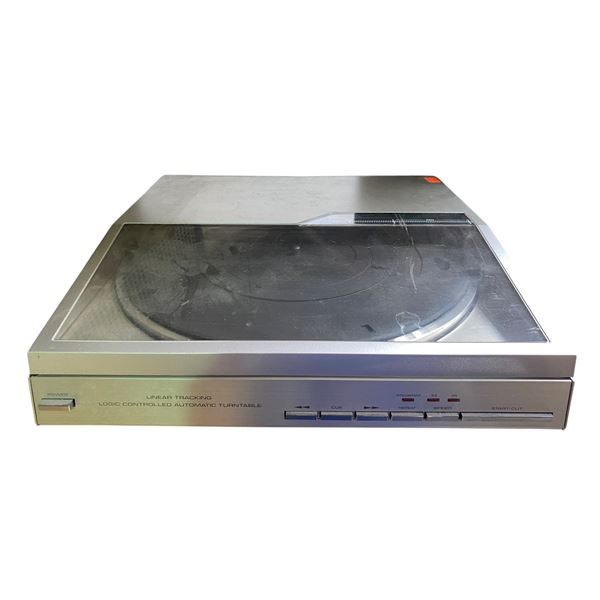 Realistic LAB-1500 Linear Tracking Turntable w/ Manual - Est. $100-$200