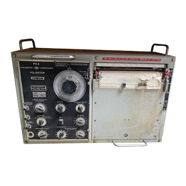 Radiometer Copenhagen PO4 Polariter Polarograph (UBC Surplus, Scientific Instrument)