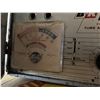 Image 5 : Vintage Portable Vacuum Tube Tester in Metal Carry Case