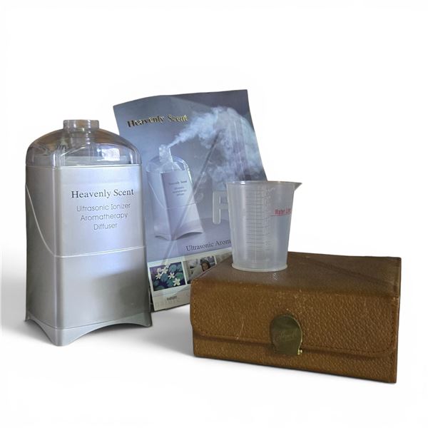 Heavenly Scent ultrasonic diffuser + vintage Colonel case