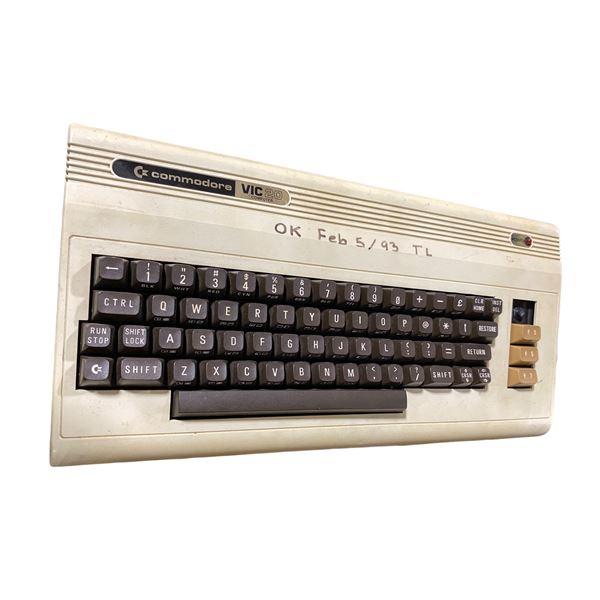 Commodore VIC-20 Vintage Home Computer