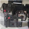 Image 3 : Vintage Cameras Group (Polaroid Land, Zeiss Ikon Ikomatic CF & Others)