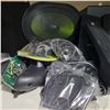 Image 3 : Speakers, FM Antenna & Audio Accessories Group