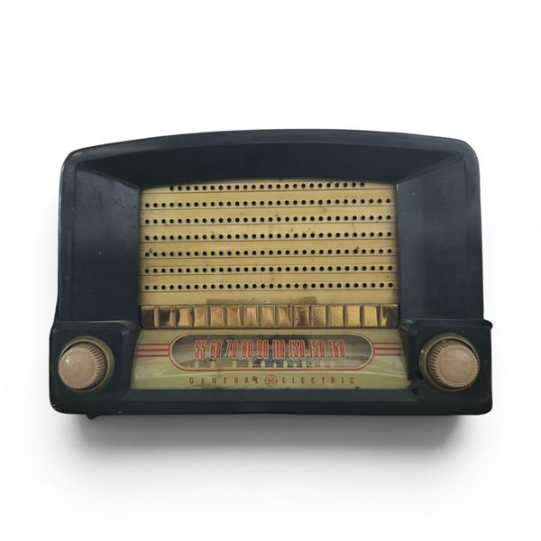 General Electric Bakelite Tube Radio