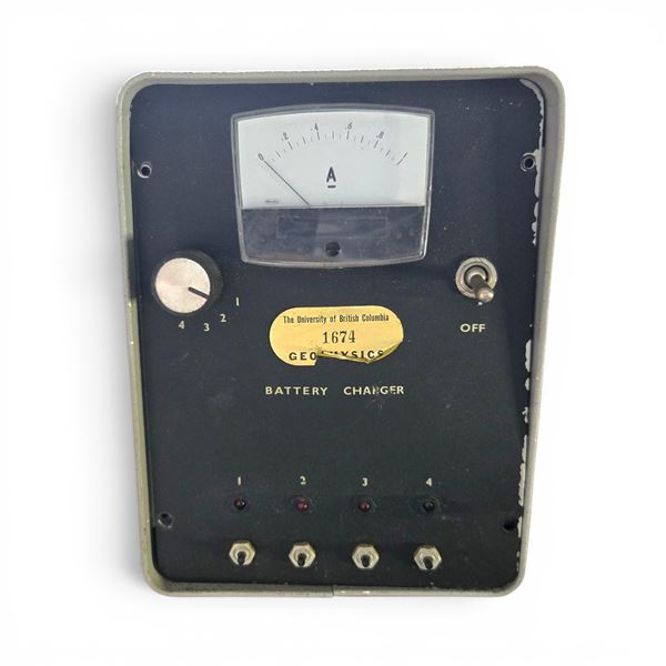 UBC Geophysics Battery Charger (4-channel)