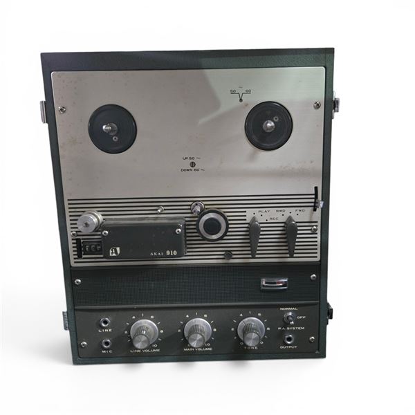 Akai 910 Audio Recorder