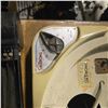 Image 2 : Group of 2 - Thorens TD 124 and Sansui FR-Q5 Turntables