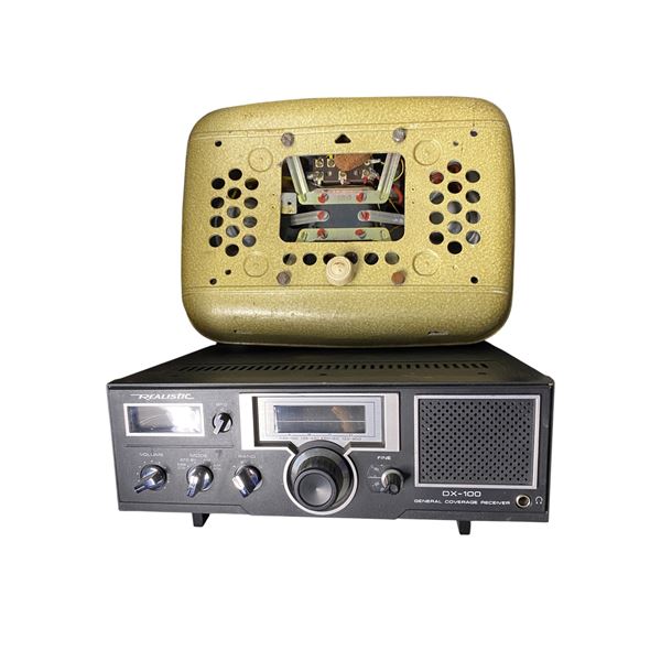 Group of 2 Vintage Realistic DX-100 General Coverage Receiver & Isophon Speaker