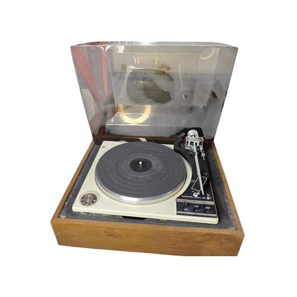 1970s Garrard Model 82 Idler-Drive Turntable