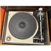 Image 2 : 1970s Garrard Model 82 Idler-Drive Turntable