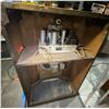 Image 3 : Vintage Philco Console Radio