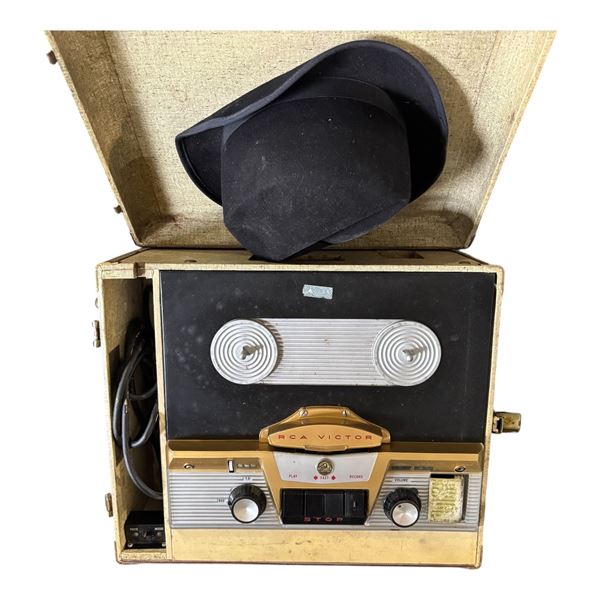Vintage RCA Victor Reel To Reel Player