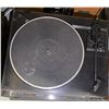 Image 2 : Group of 2 Turntables - Kenwood KD-54R and Vector Research VT-250