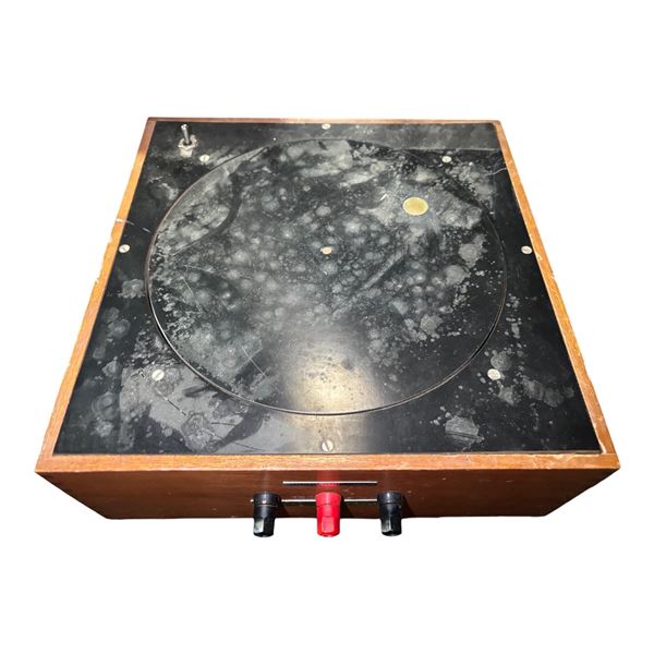Lafayette Instrument Co. Turntable