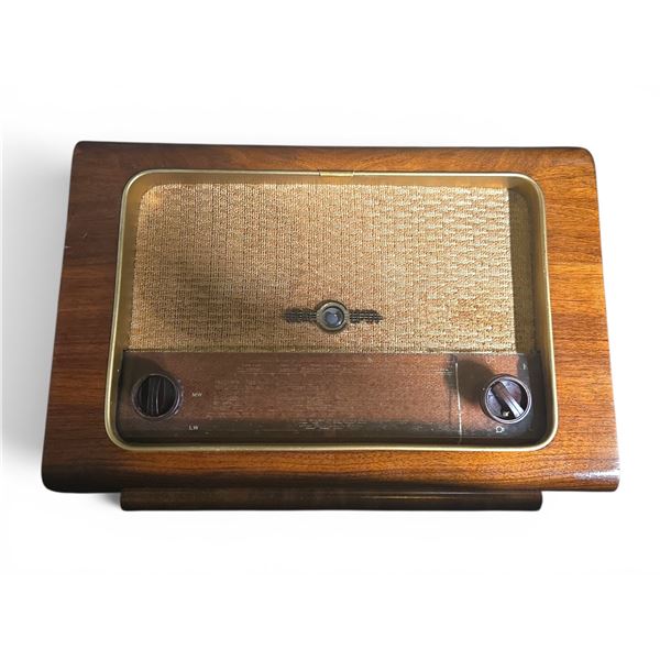 Loewe-Opta Sonate 2651W Tube Radio, Made in Germany circa 1950's