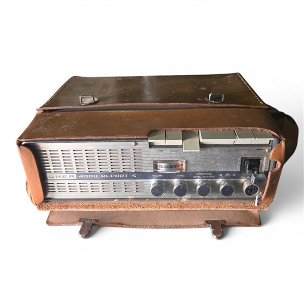 Uher 4000 Report-S Portable Reel-to-Reel Tape Recorder in Protective Leather Case