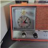 Image 4 : Heathkit Clock Radio Mid-Century "Clementine Orange", Model GR-39