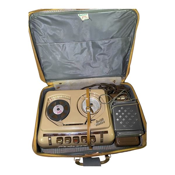 Grundig Dejur Stenorette Portable Reel-to-Reel Magnetic Tape Recorder Dictation Machine, in a carry 